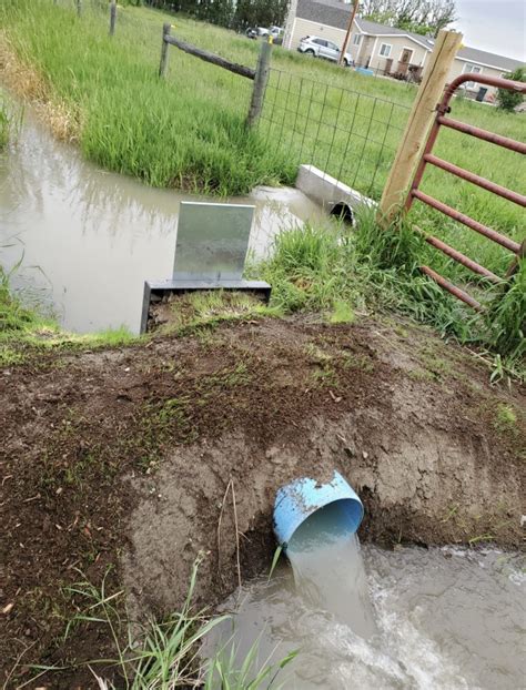 irrigation ditch distribution box|ditchgate irrigation gate.